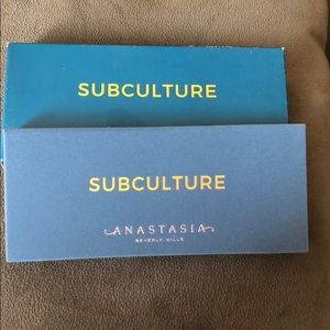 Subculture🌸 Anatasia eyeshadow